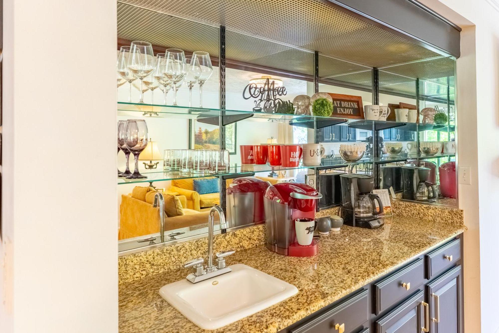 Luxurious Condo, Pool, Fireplace, Hiking Gatlinburg Esterno foto